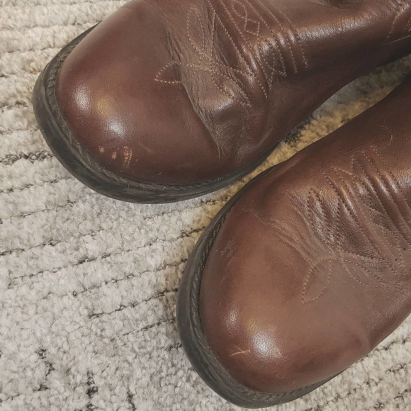 Old West Short Shaft Red Cowboy Boots - Picture 6 of 9